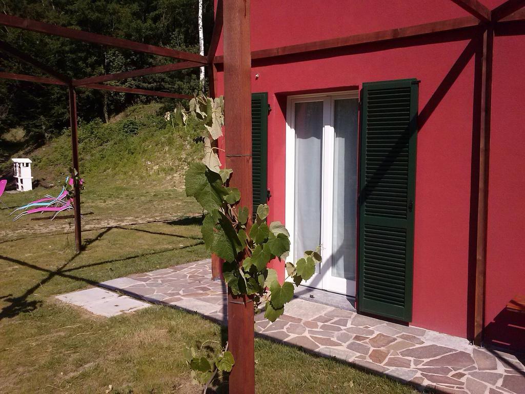Ostello Casa Rossa Laveno-Mombello Kamer foto